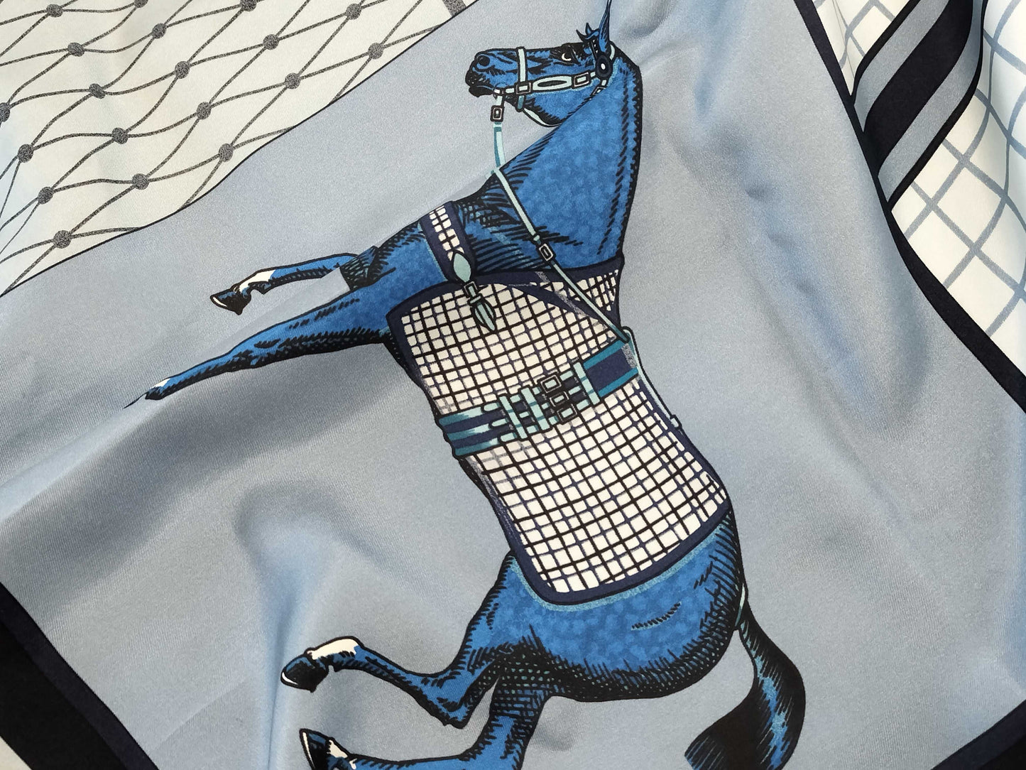 HERMES Carre Jean 140 scarf