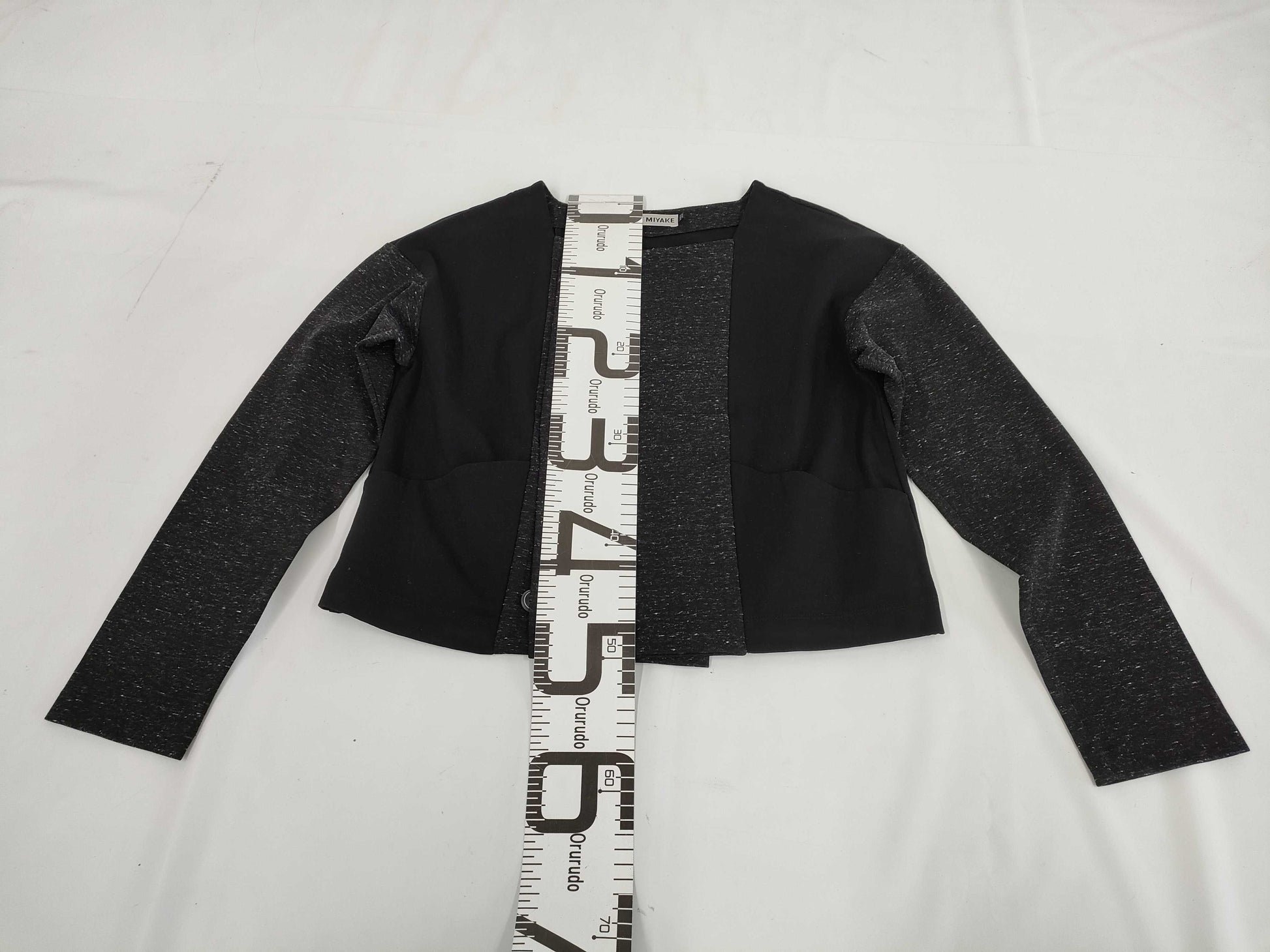 ISSEY MIYAKE ISSEY MIYAKE Collarless Jacket with Switch 2 Jacket