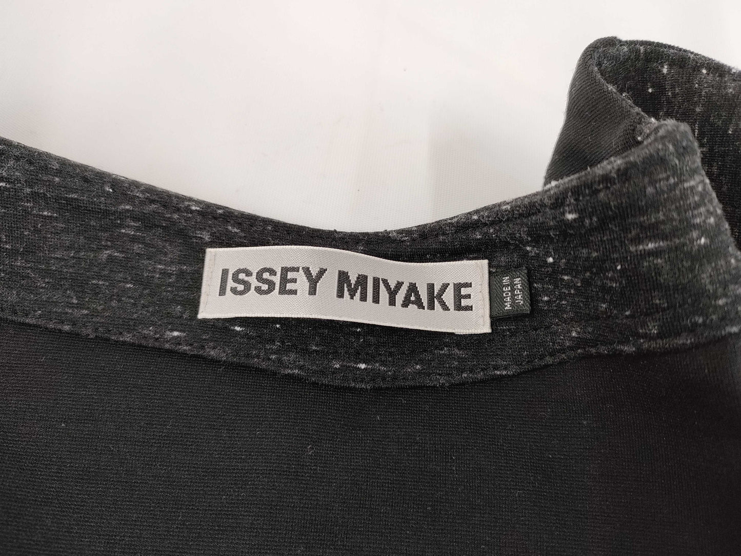 ISSEY MIYAKE ISSEY MIYAKE Collarless Jacket with Switch 2 Jacket