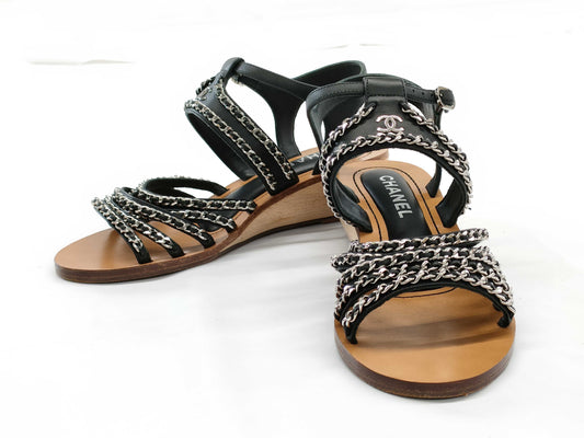  CHANEL Coco Mark Chain Wood Sandals Size 37 Sandals