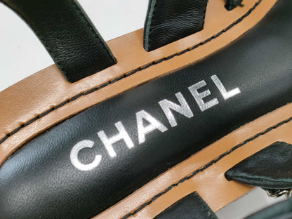  CHANEL Coco Mark Chain Wood Sandals Size 37 Sandals