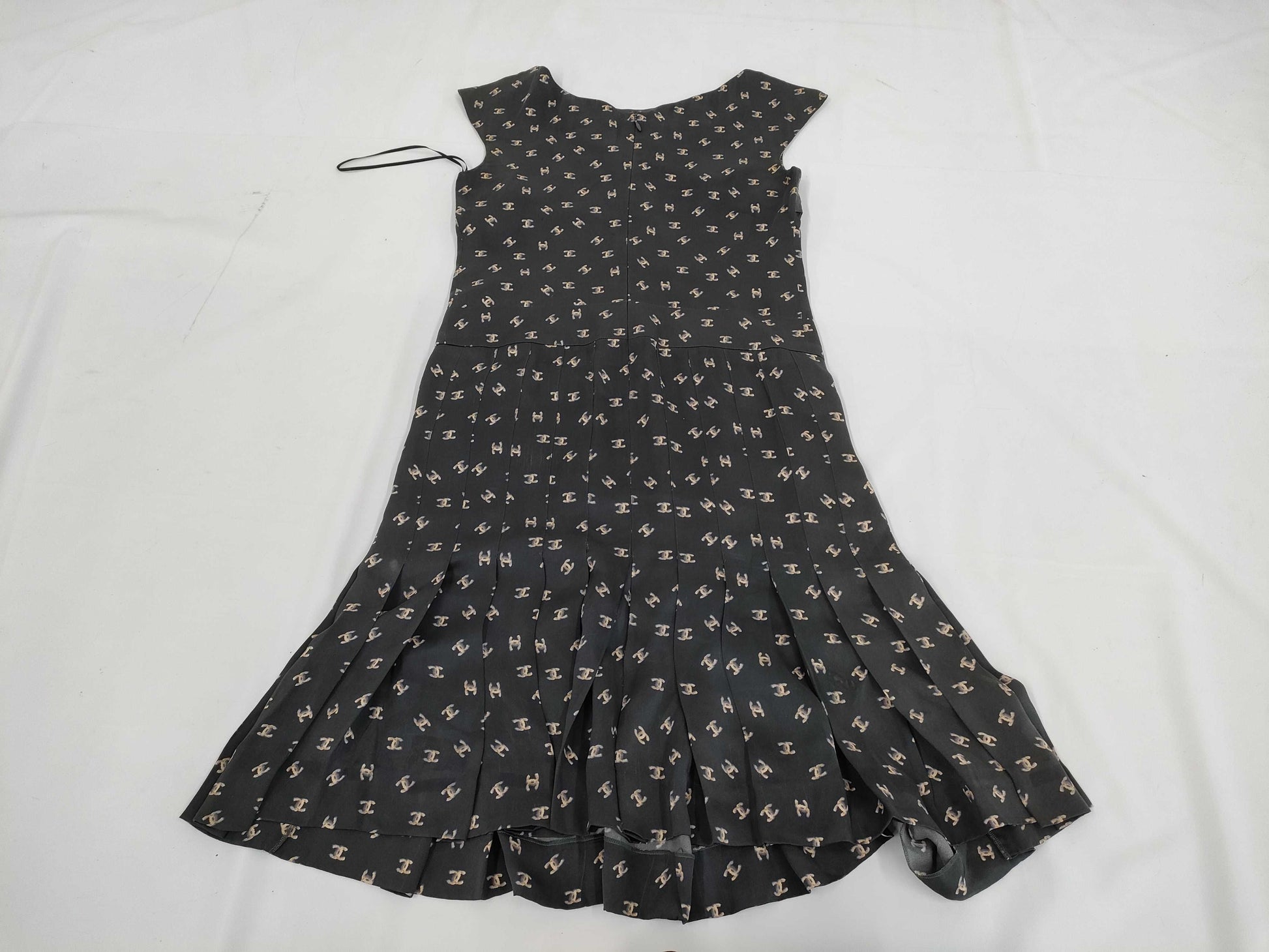 CHANEL Coco Mark Print Silk Dress, Black, Size 34, P44350 Dress