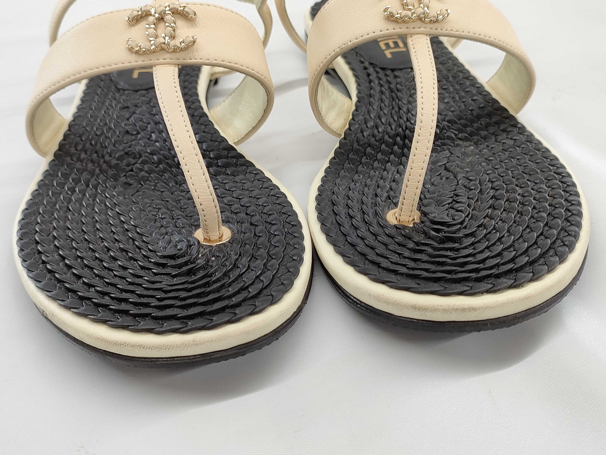 CHANEL Coco Mark Thong Sandals Size 38