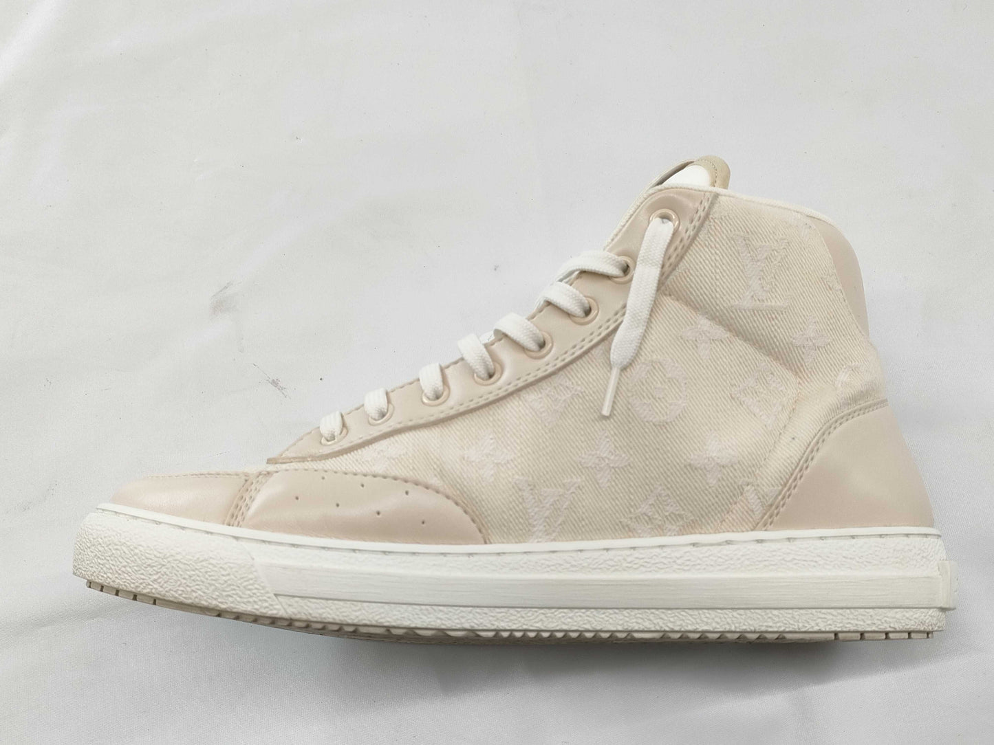 LOUIS VUITTON LOUIS VUITTON Louis Vuitton High-Cut 7 Sneakers