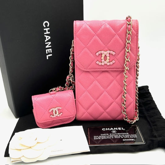 CHANEL Caviar Skin Smartphone Shoulder Bag AP2033