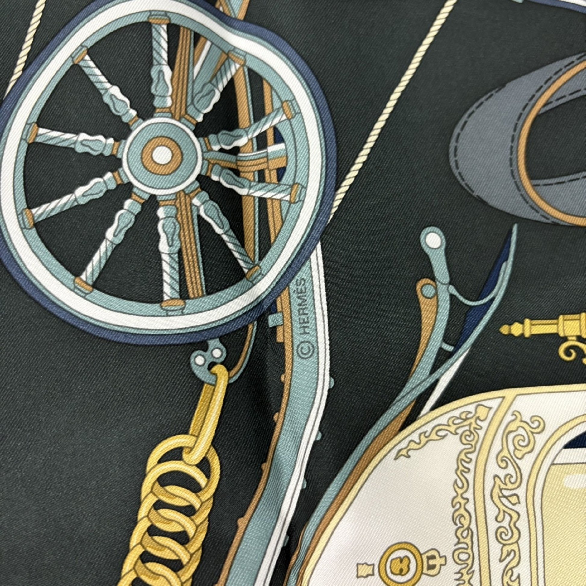 HERMES Carre Stately Wheels Scarf Scarf