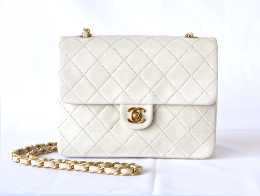CHANEL Mini Matelasse Lambskin Chain Shoulder Bag, White, with Seal, No. 1