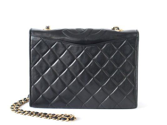 CHANEL Matelasse Lambskin Black Chain Shoulder Bag