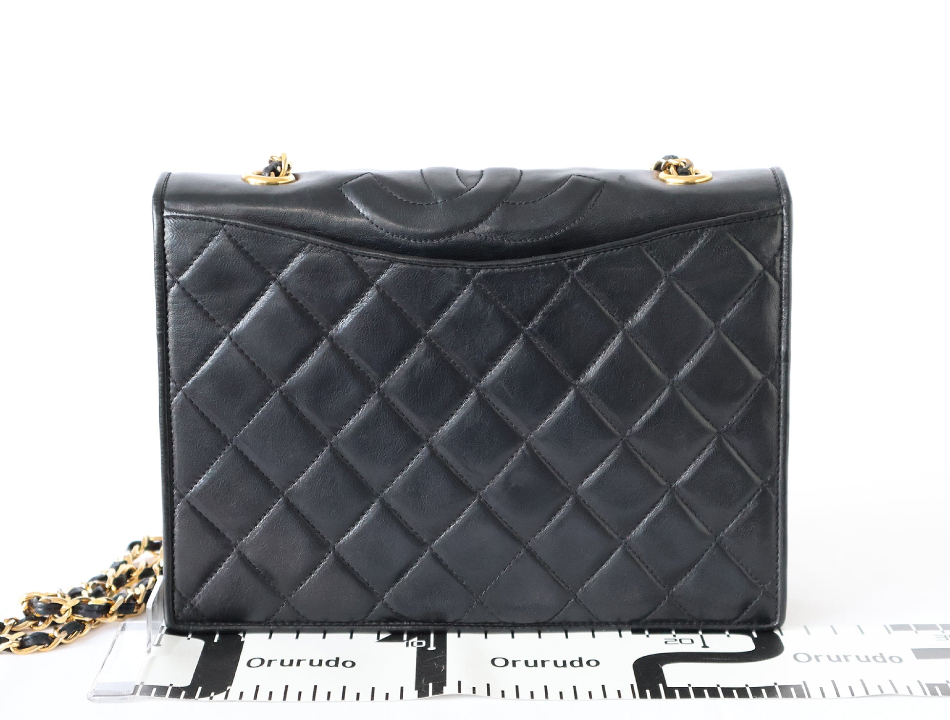 CHANEL Matelasse Lambskin Black Chain Shoulder Bag
