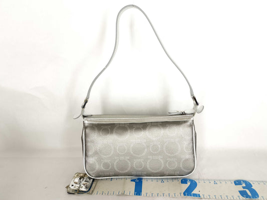 Salvatore Ferragamo Gancini Ferragamo Shoulder Bag