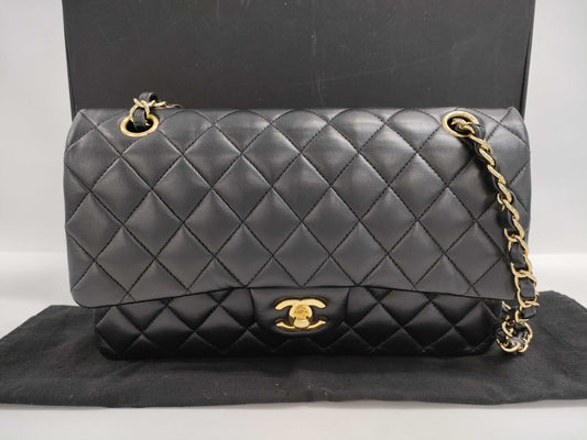 CHANEL CHANEL Matelasse Shoulder Bag Lambskin Shoulder Bag
