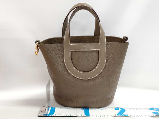 HERMES In the Loop 18 Handbag, Taurillon Clemence Leather x Swift Leather Etoupe, Silver Hardware, B Stamp
