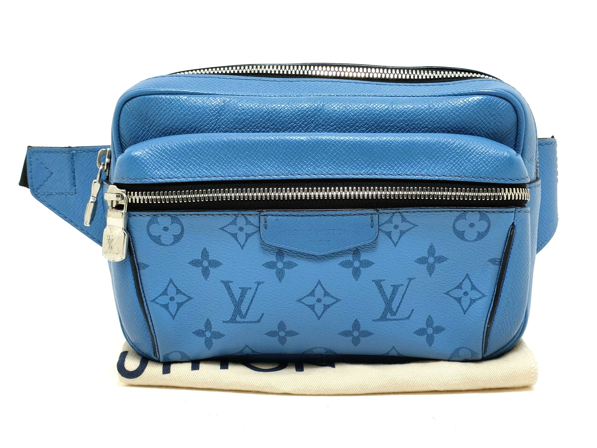 LOUIS VUITTON Taiga Rama Bum Bag Outdoor Lagoon Blue M30459 FO5220 Waist Bag