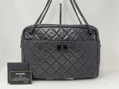 CHANEL CHANEL Matelasse Shoulder Bag Black Shoulder Bag