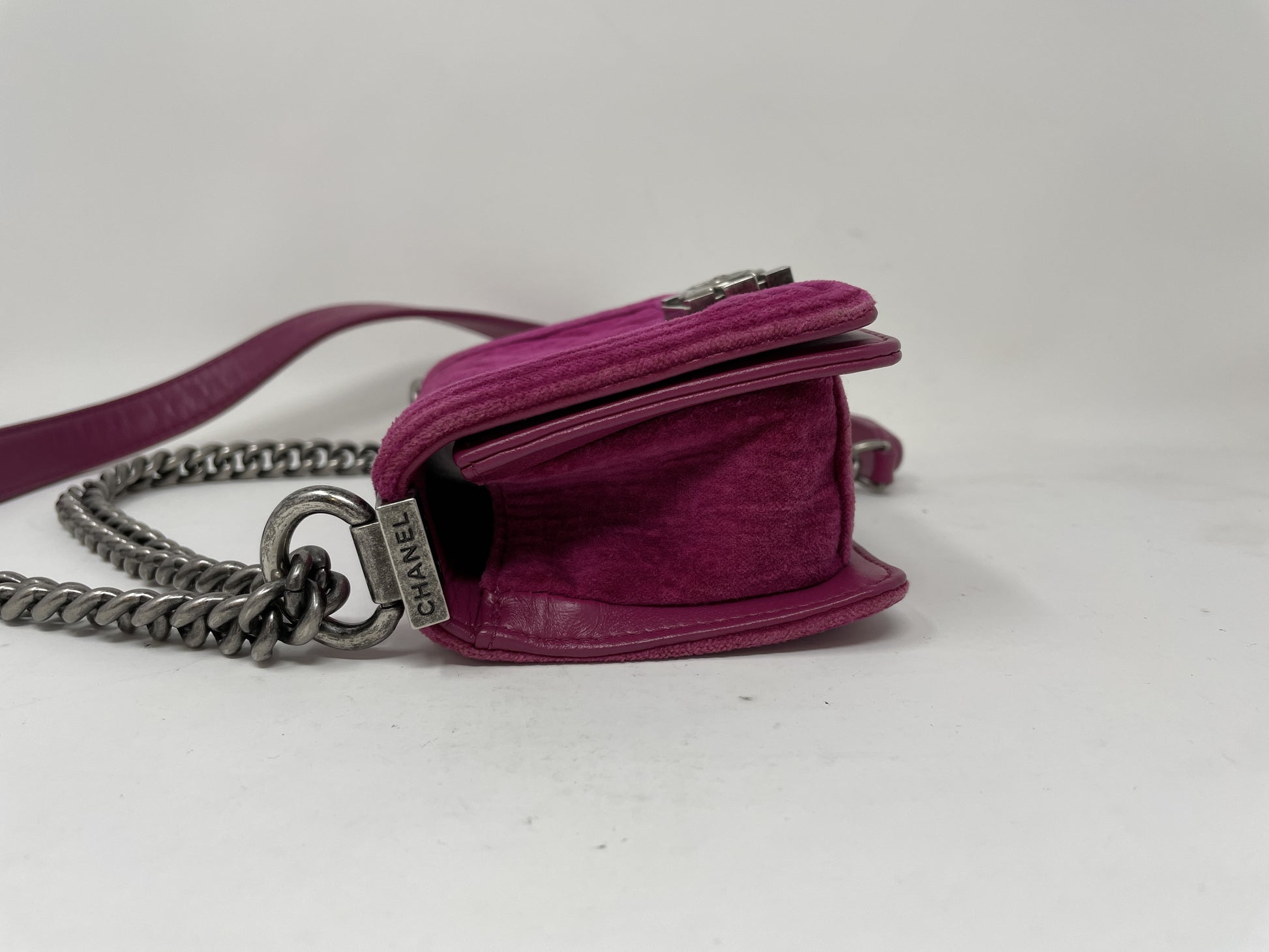 CHANEL CHANEL Shoulder Bag Boy Chanel Velour Pink Shoulder Bag