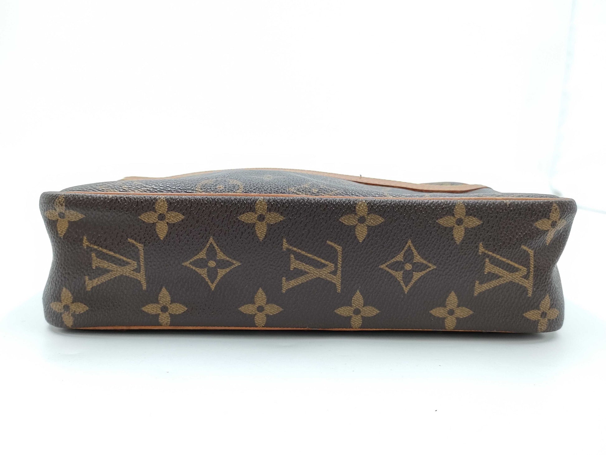 LOUIS VUITTON Louis Vuitton Clutch Monogram Clutch Bag