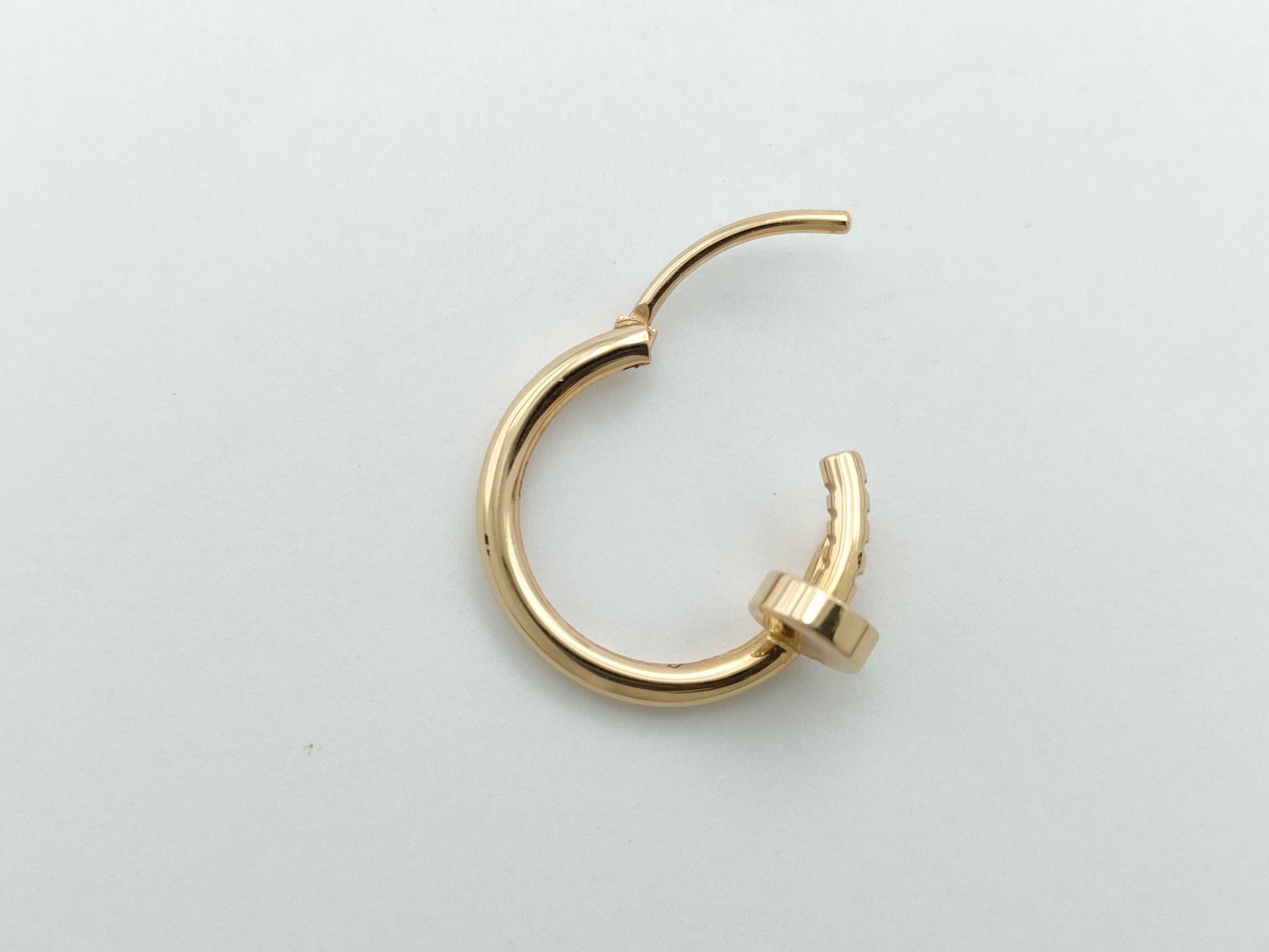 Cartier Juste un Clou single earrings in PG Au750, 1.1g 