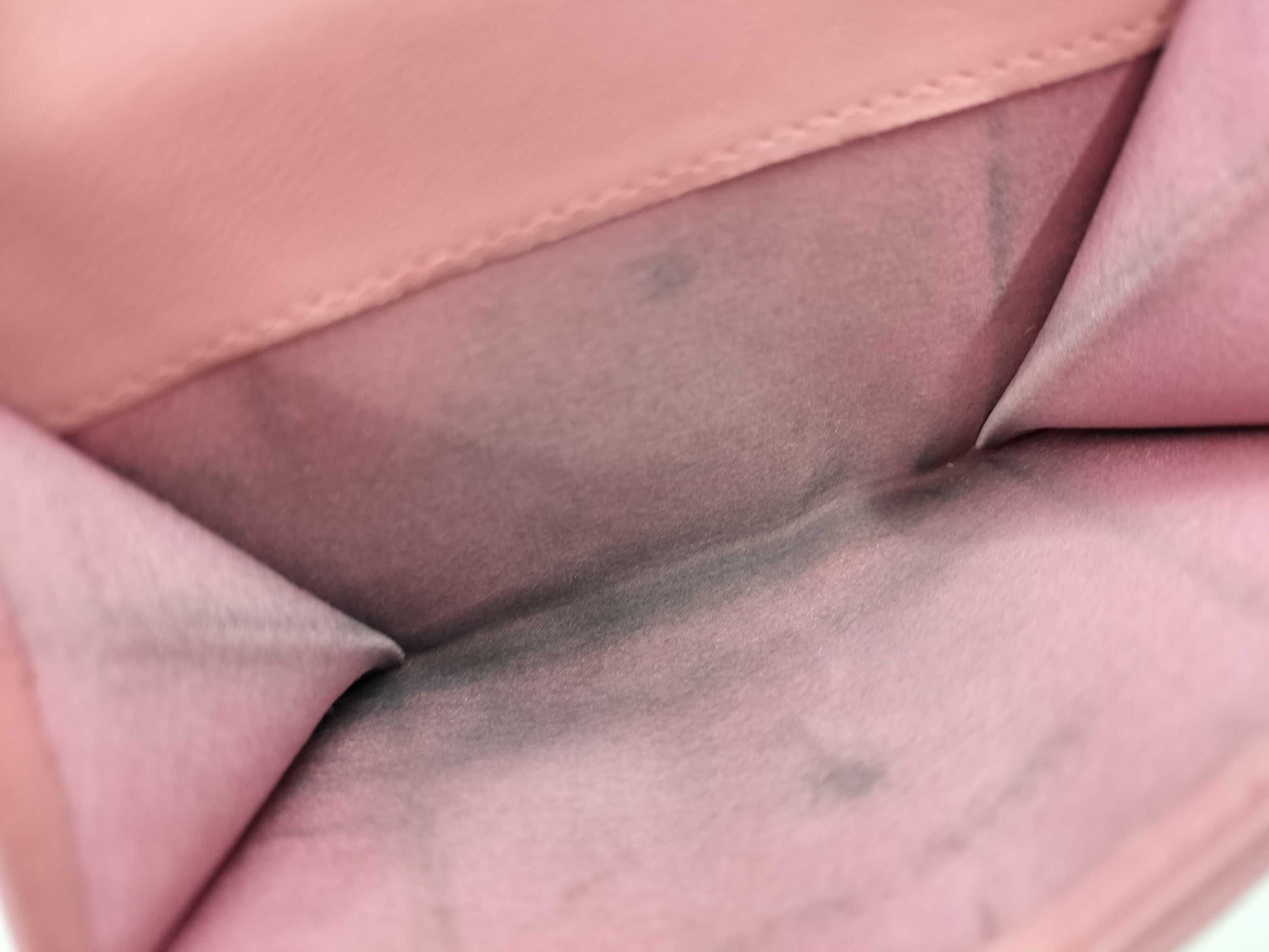 CHANEL Camellia Embossed Lambskin Double-Hook Bi-Fold Wallet