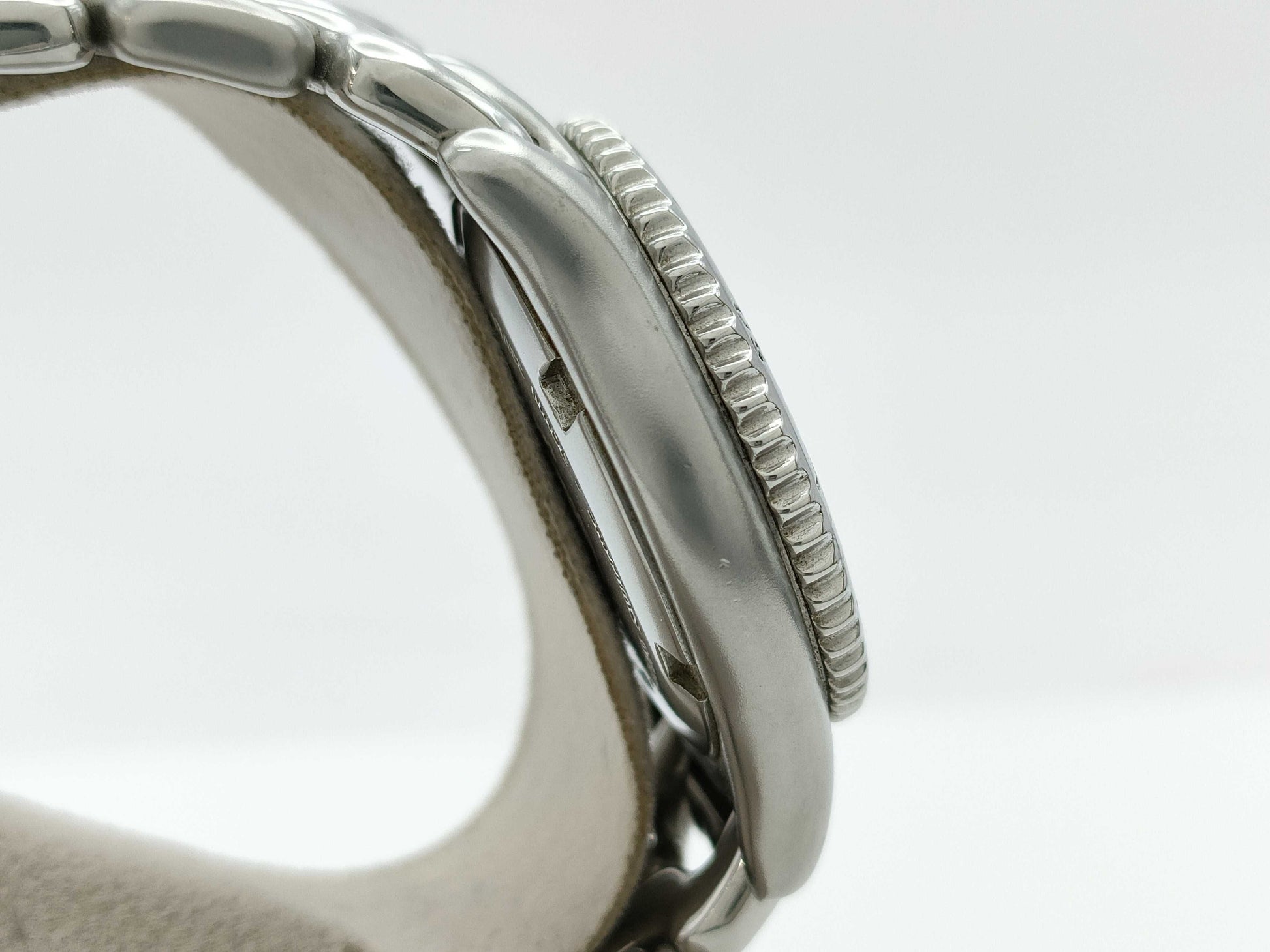 TAG Heuer S99.015 E26650 Quartz Women's Watch, Unused