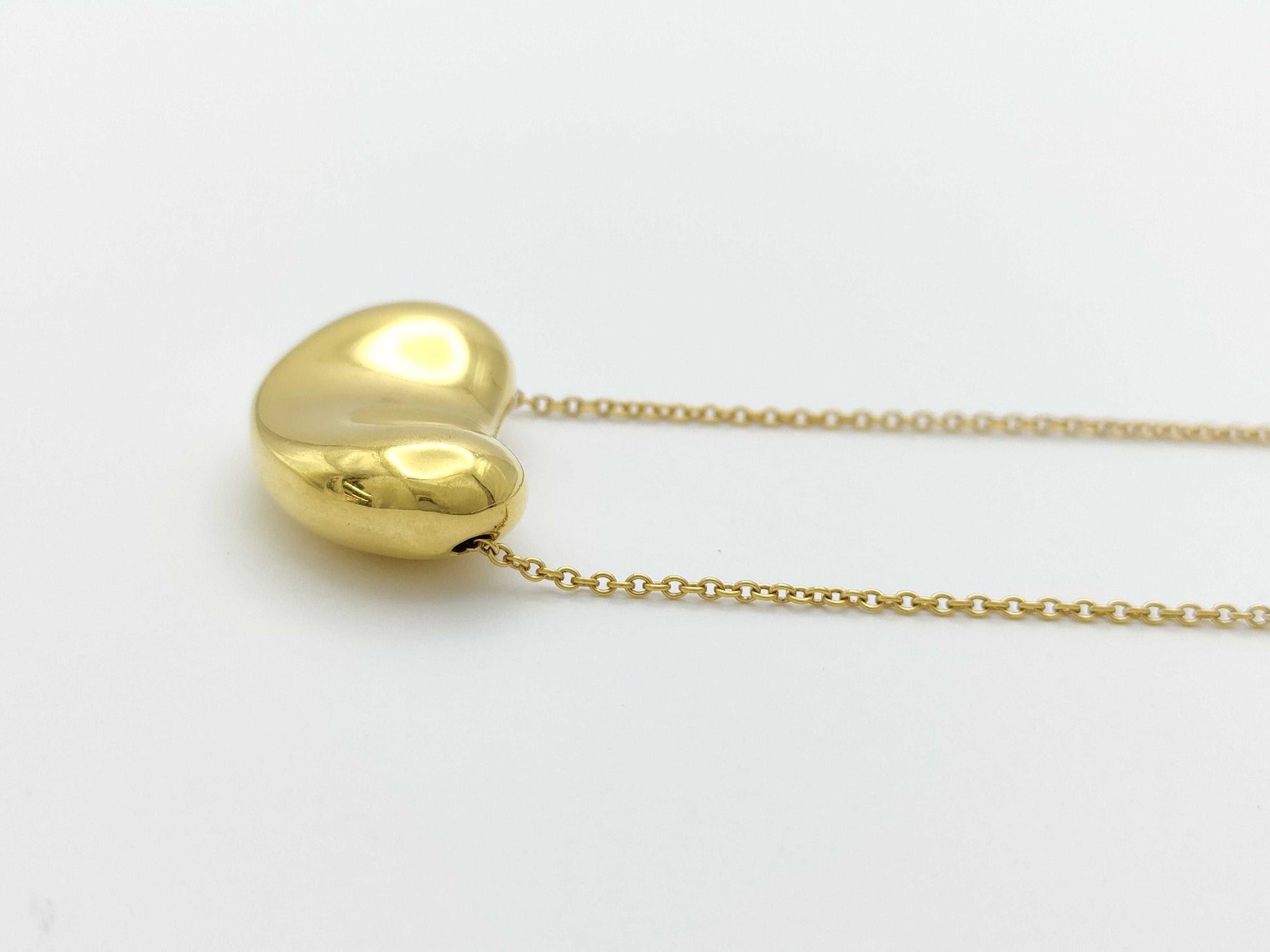 Tiffany & Co. Bean Large Necklace in Yellow Gold 750, 7.4g 