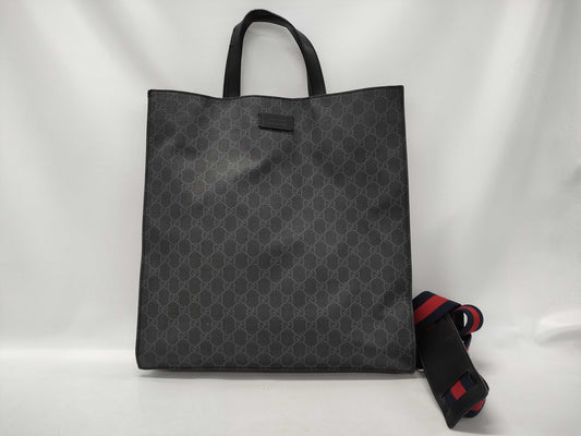 GUCCI GG Supreme Tote Bag