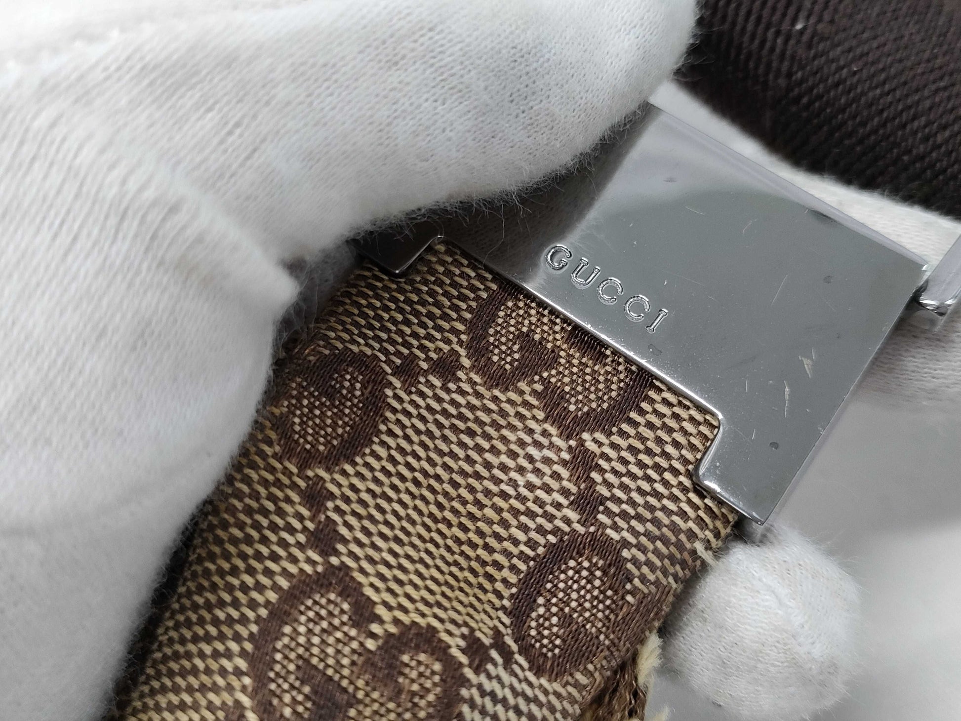 GUCCI Gucci GG Canvas Shoulder Bag