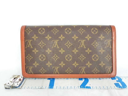 LOUIS VUITTON LOUIS VUITTON Monogram Louis Vuitton Monogram Pochette Dame Second Bag