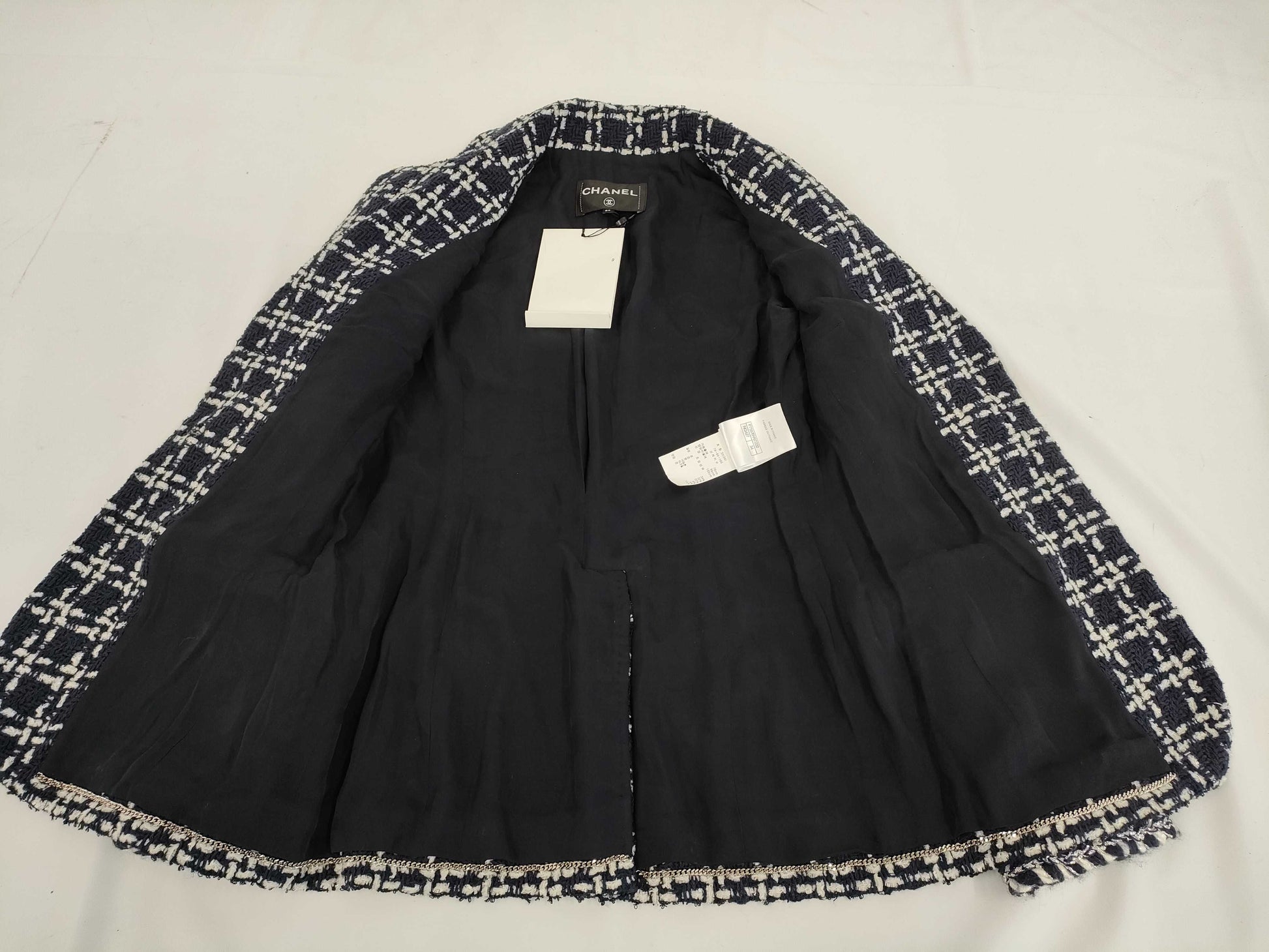 CHANEL Chanel tweed jacket 34 jacket