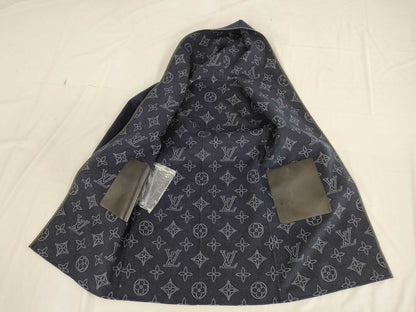 LOUIS VUITTON LOUIS VUITTON Louis Vuitton reversible hooded coat size 34 coat