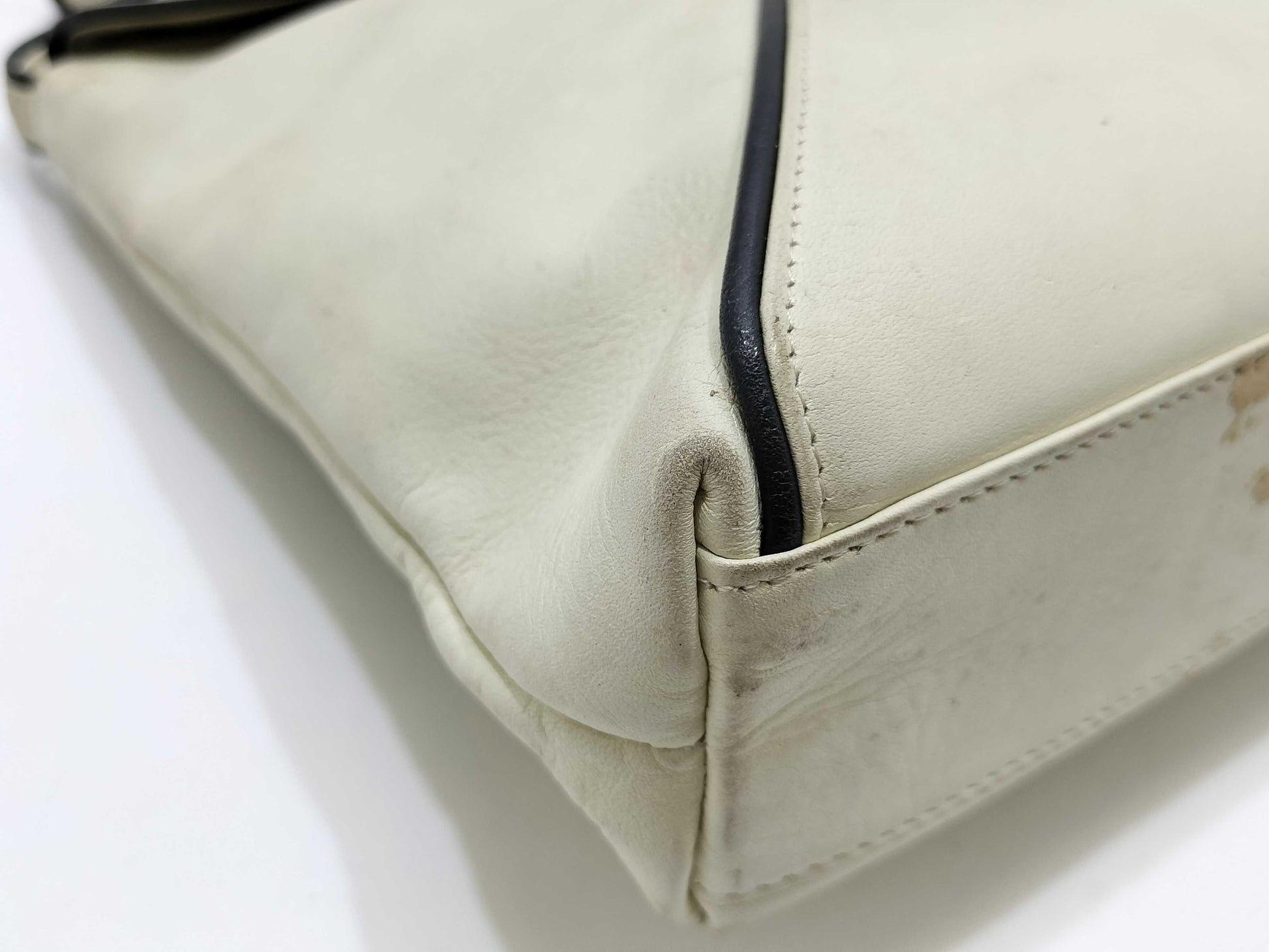 BALENCIAGA One-Shoulder Shoulder Bag