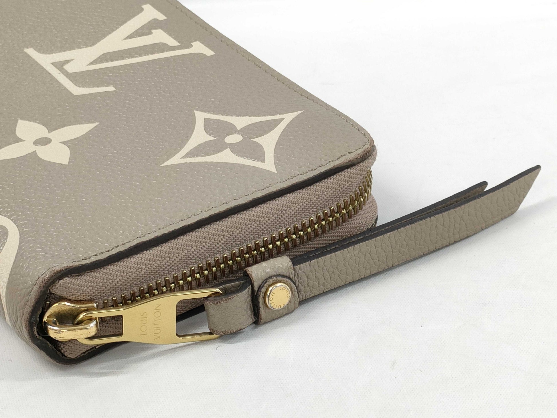 LOUIS VUITTON Empreinte Zippy Wallet IC Card Holder