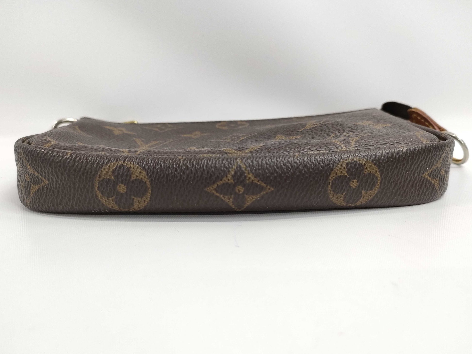 LOUIS VUITTON Monogram Accessoires M51980 Pouch