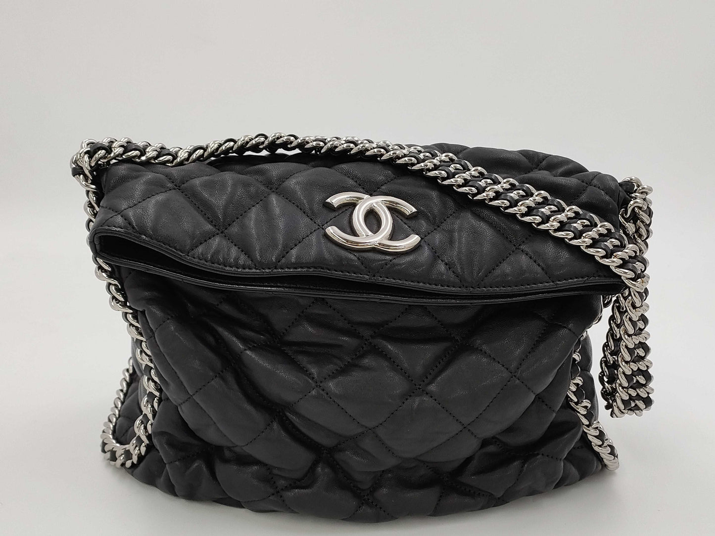 CHANEL Lambskin Round Chain Shoulder Bag