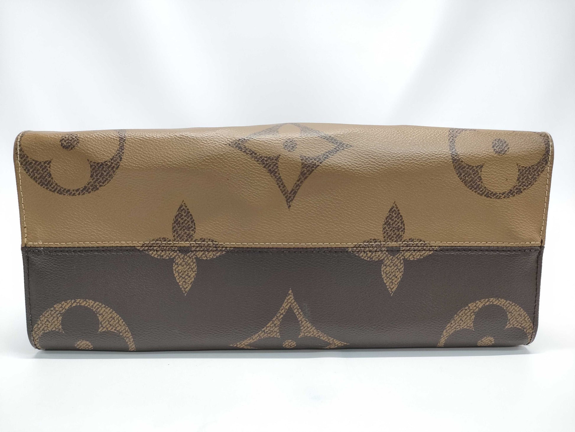 LOUIS VUITTON Monogram Giant On the Go MM M45321 Tote Bag