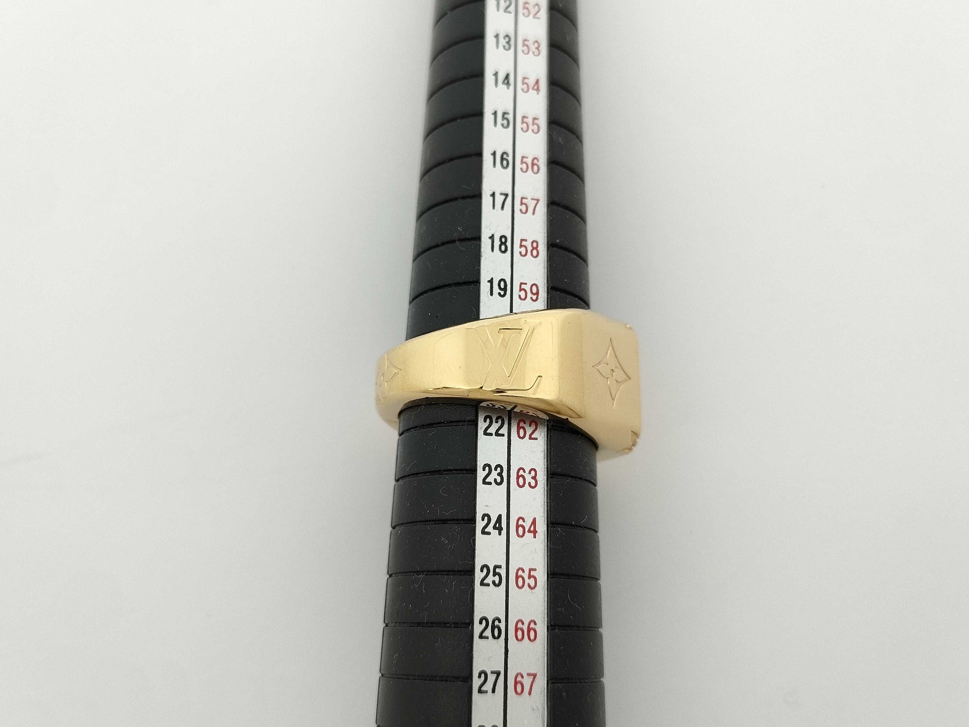 LOUIS VUITTON LOUIS VUITTON Signet Ring Monogram M80191 Ring