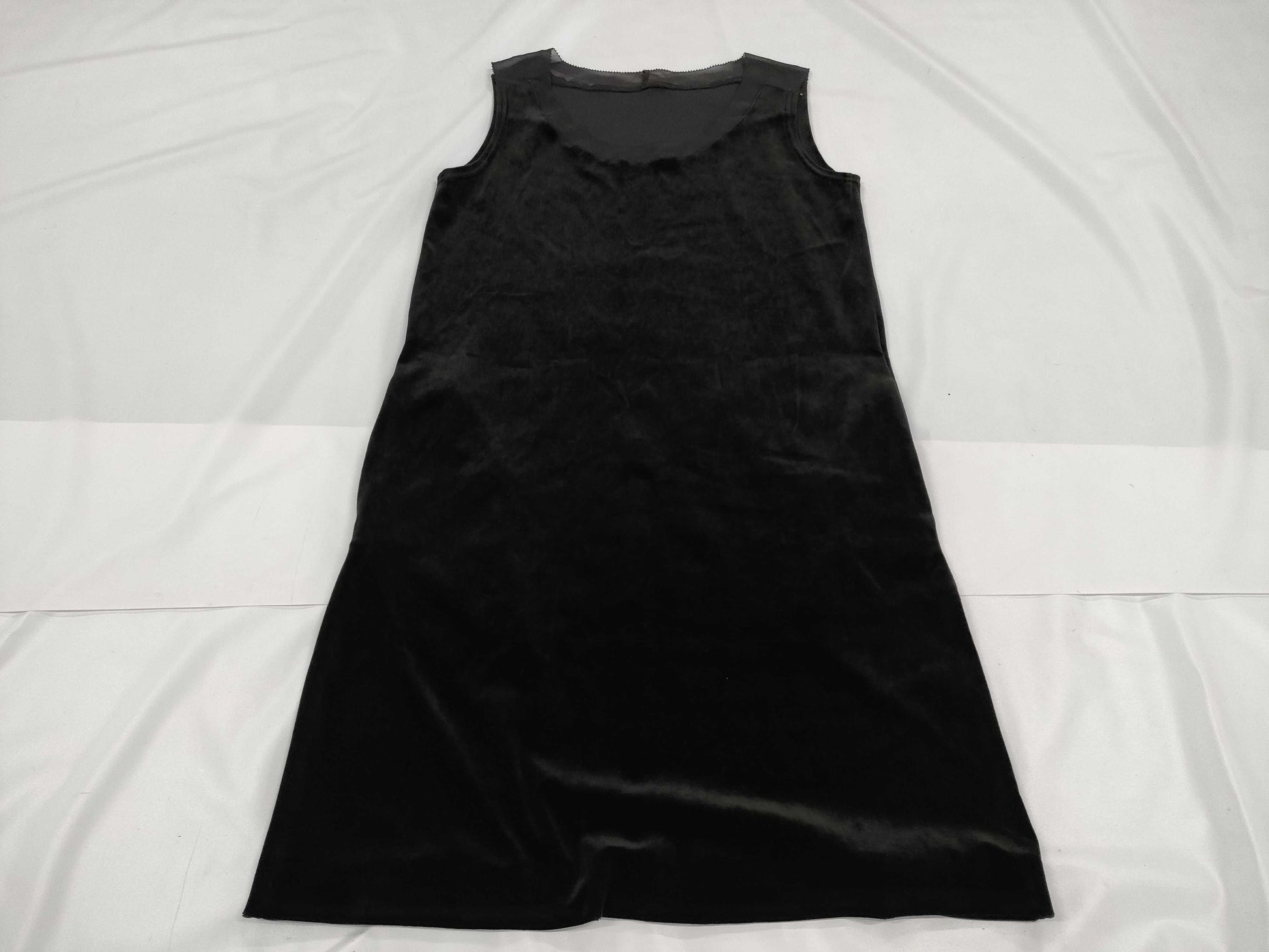 FOXEY Velvet Noir by FOXEY NEWYORK Dress Size 40 Dress
