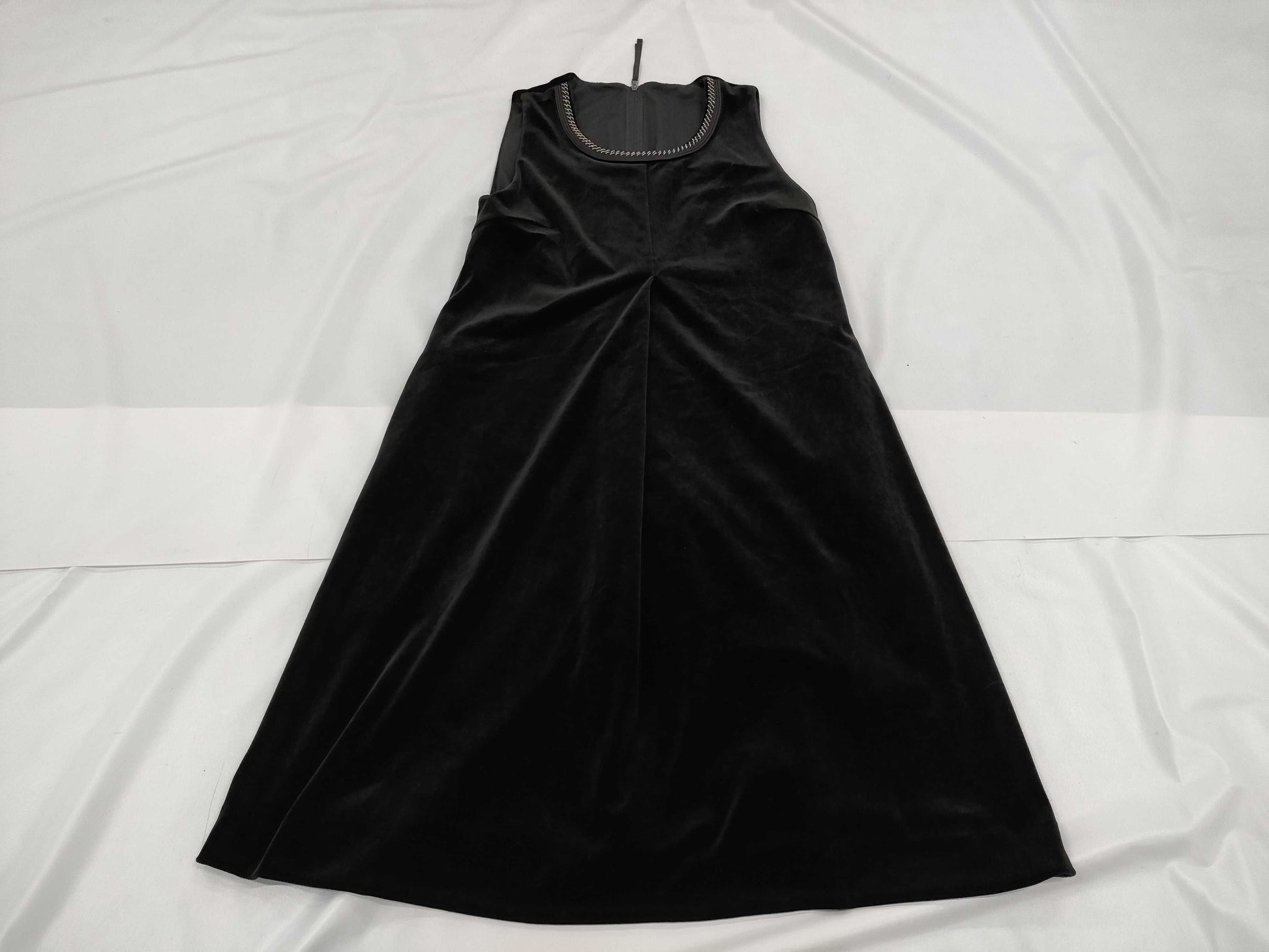 FOXEY Velvet Noir by FOXEY NEWYORK Dress Size 38 Dress
