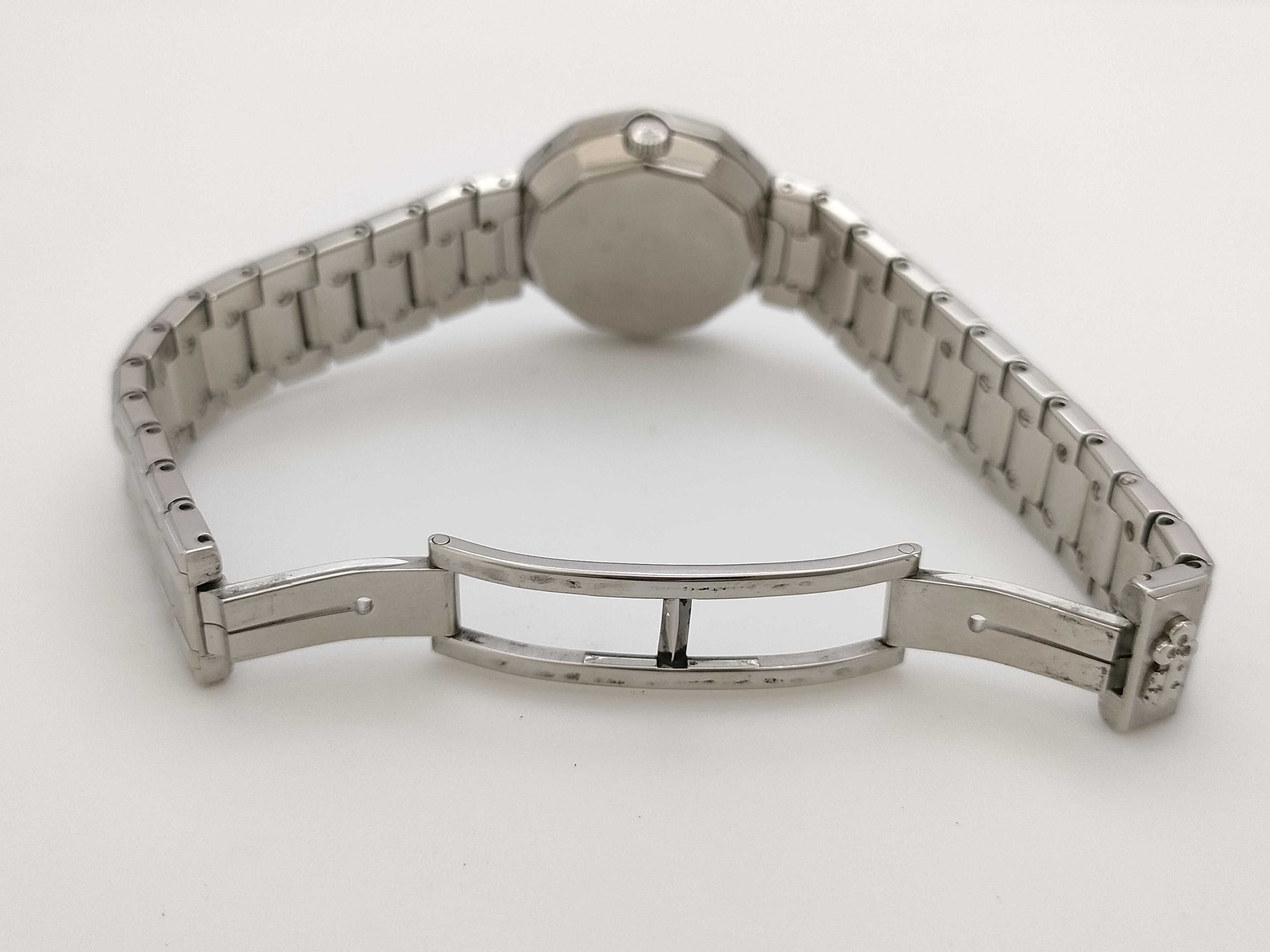 CORUM 39.610.20 V-50 458891 Quartz Women's Watch