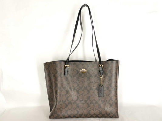 COACH Signature Brand Shoulder Bag