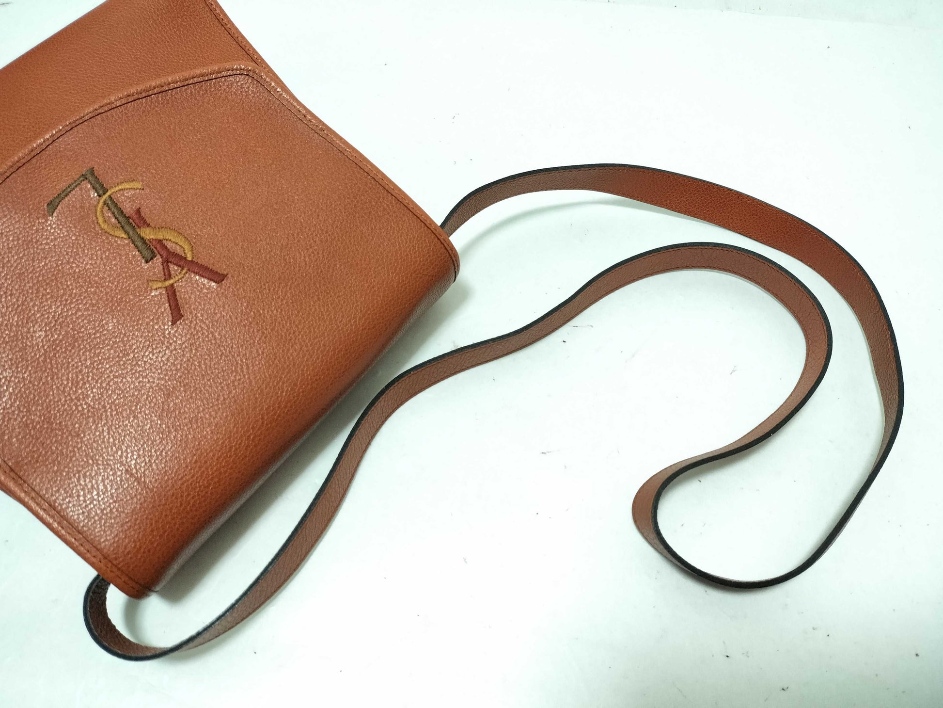 Yves Saint Laurent Cassandra Logo Leather Shoulder Bag