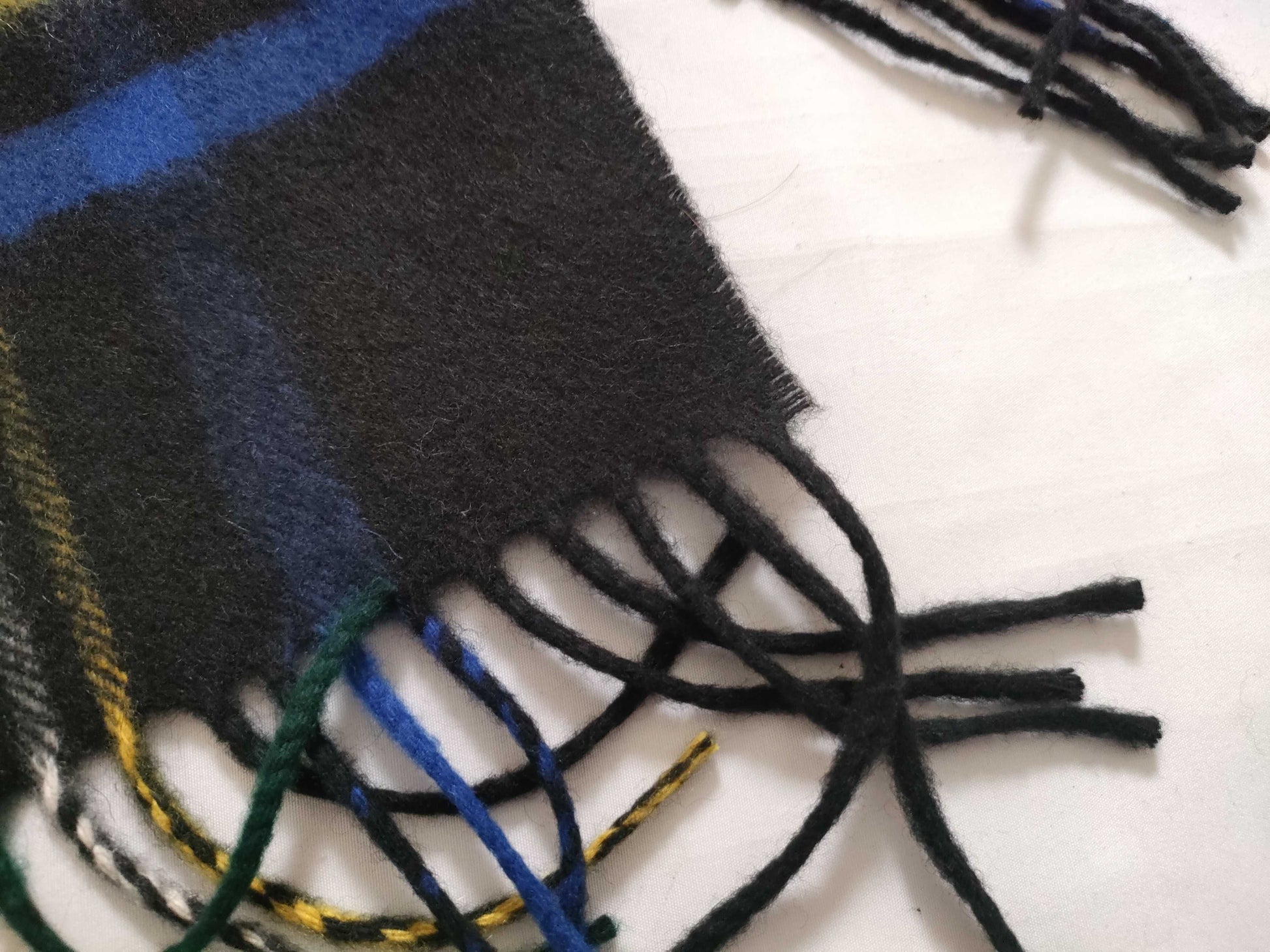 Johnstons Large Cashmere Scarf, Check Pattern, Multicolor, Approx. 71cm x 206cm