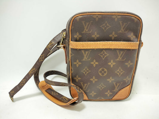 LOUIS VUITTON LOUIS VUITTON Monogram Louis Vuitton Shoulder Bag Danube Monogram Shoulder Bag