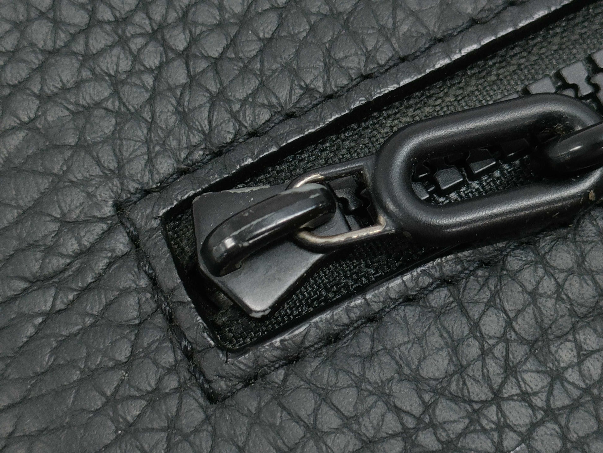 LOUIS VUITTON Virgil Abloh Clutch Bag Black M80147