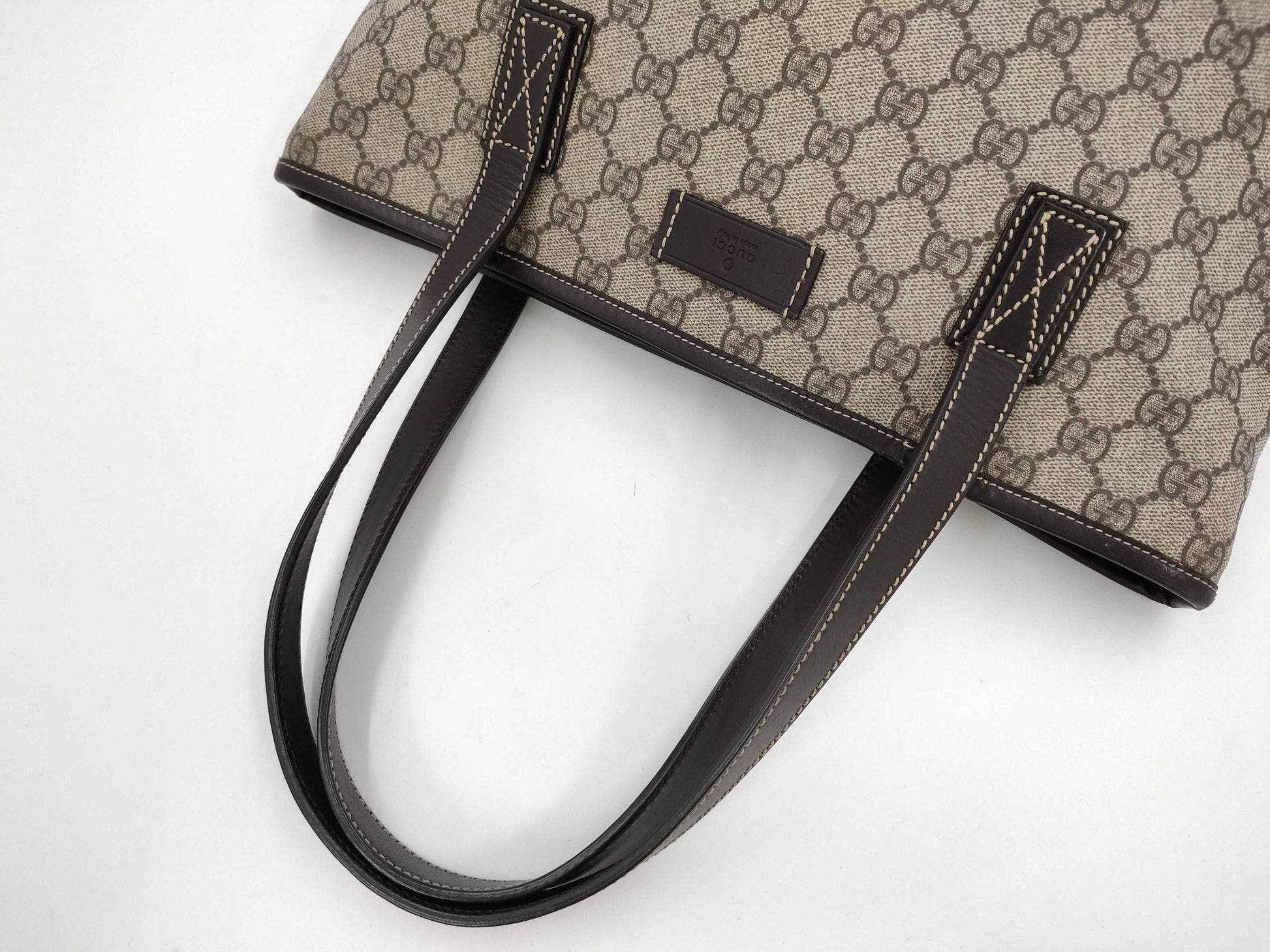 GUCCI GG Supreme Tote Bag