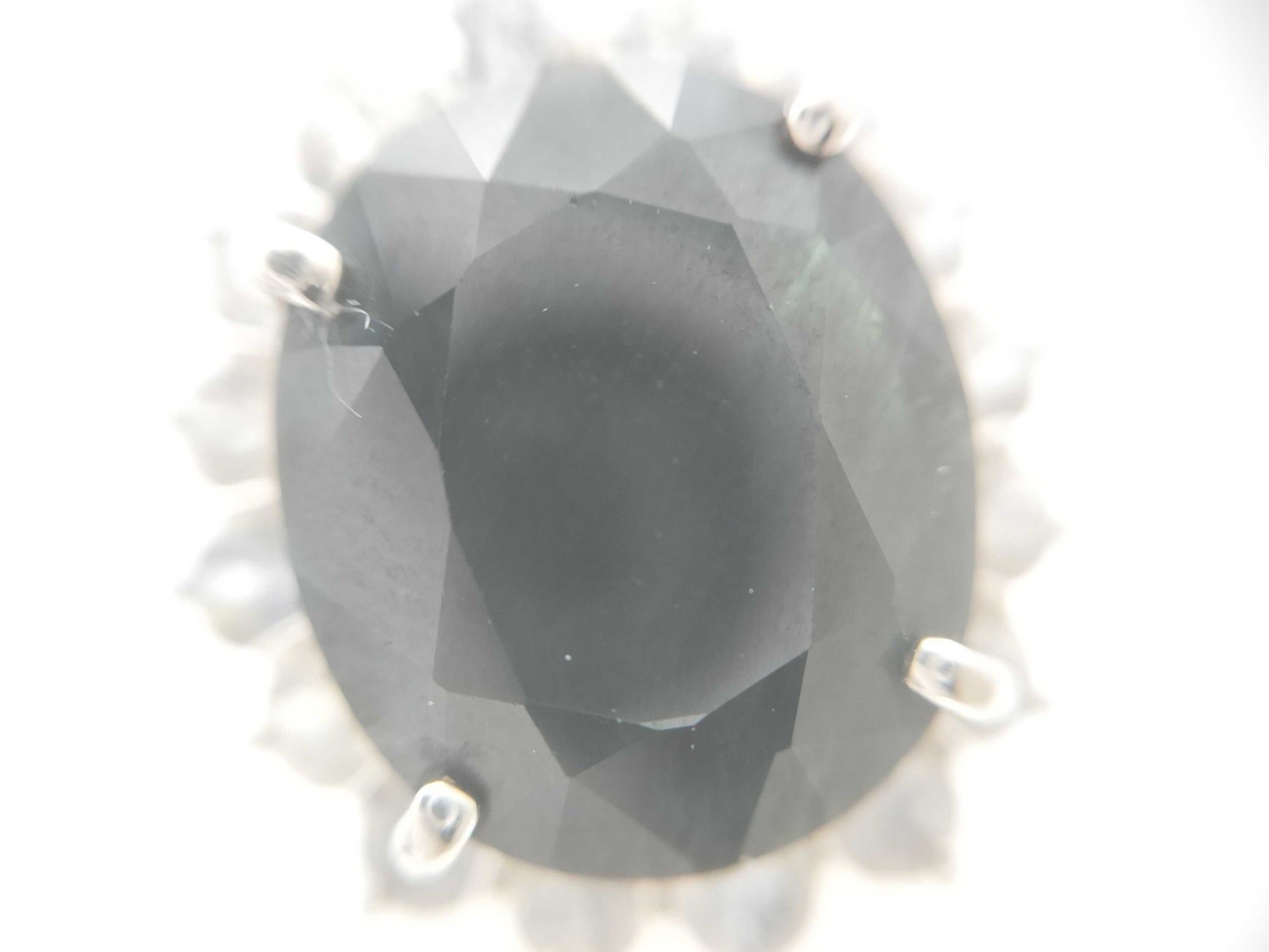 S10.00/2.00ct Pt900 9.4g Ring 