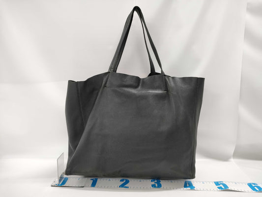 CELINE Black Celine Horizontal Cabas Tote Bag Phoebe Tote Bag