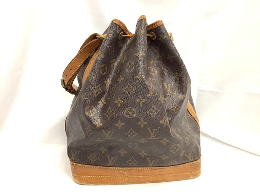 LOUIS VUITTON LOUIS VUITTON Vuitton Noe Handbag