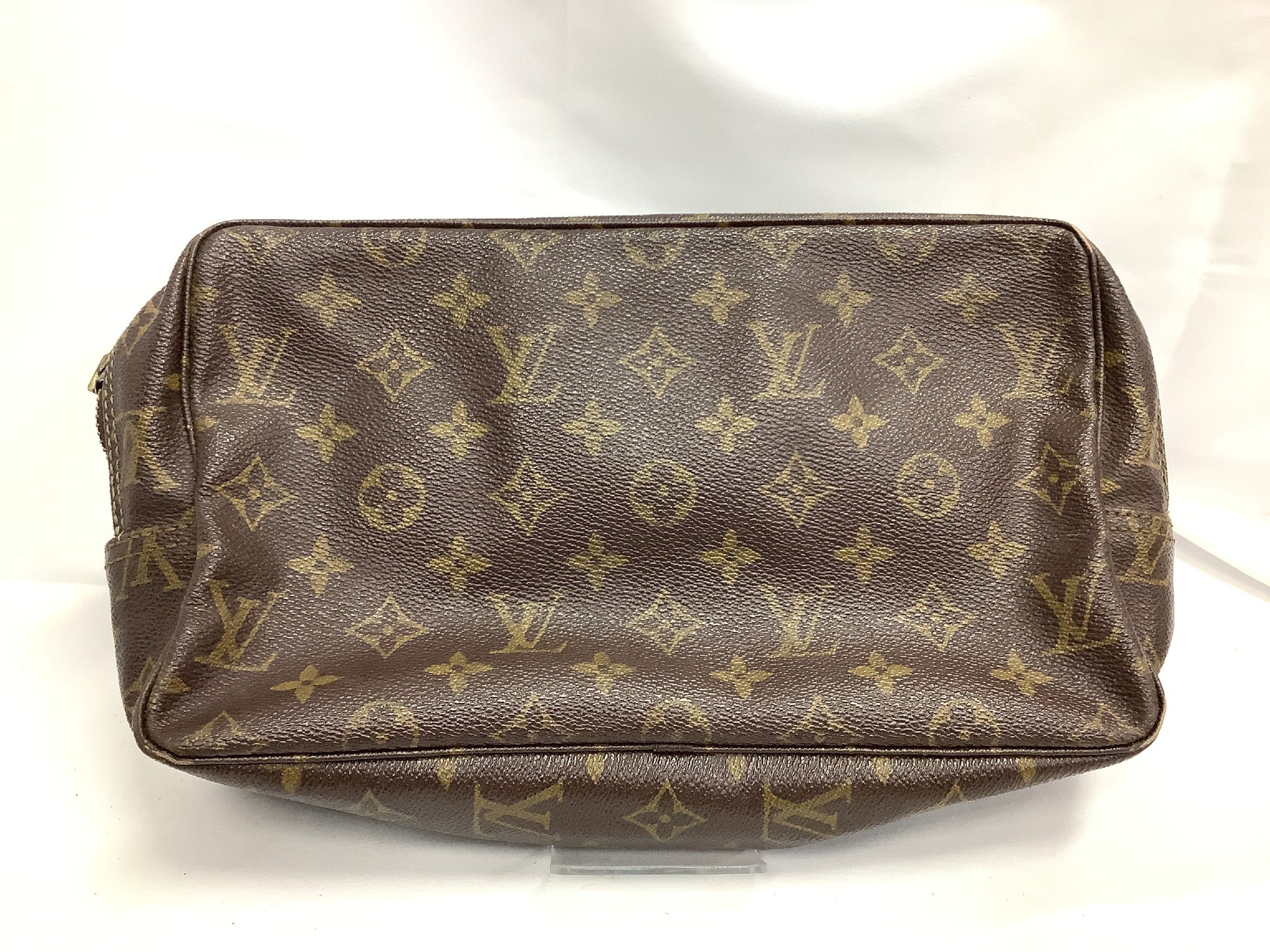 LOUIS VUITTON LOUIS VUITTON Vuitton Truss Toilette 28 Pouch