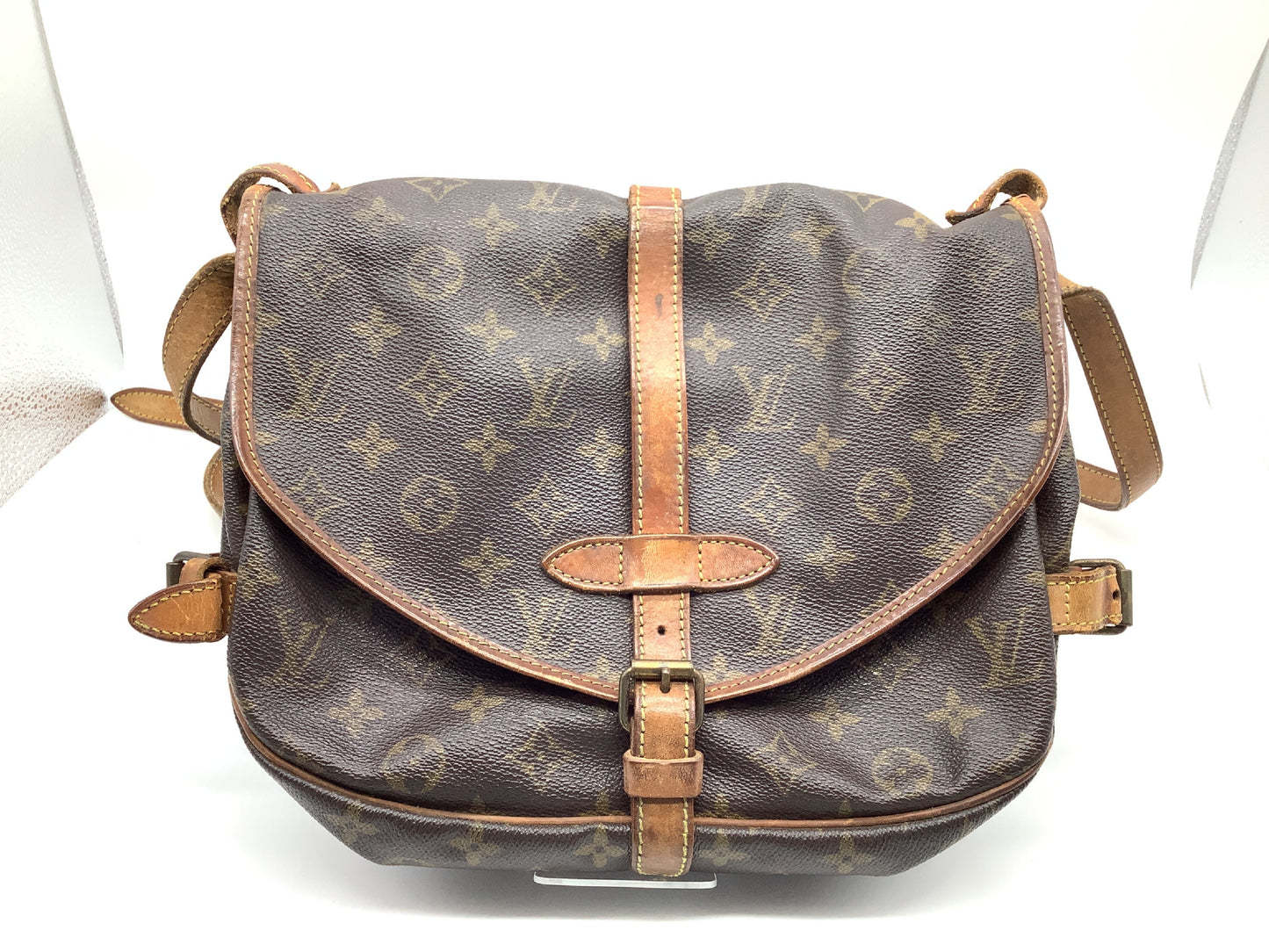 LOUIS VUITTON LOUIS VUITTON Vuitton Monogram Saumur 30 Shoulder Bag