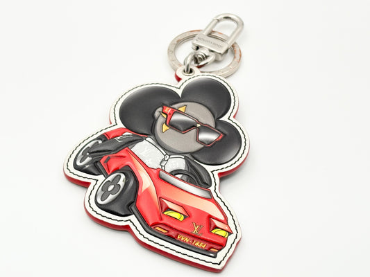 LOUIS VUITTON M00960 Keychain Sporty Car Vivienne Charm Keychain CX4262 Key Case/Keychain